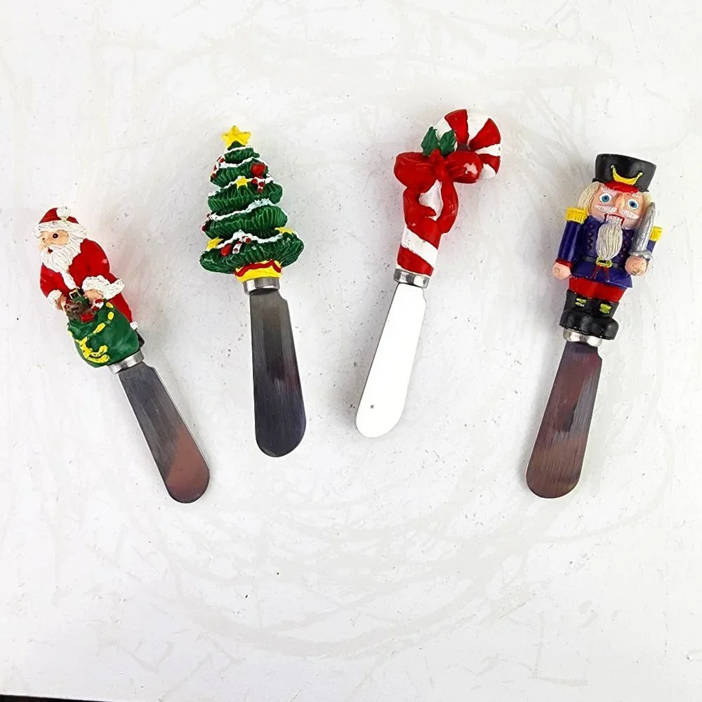 Boston Warehouse Set of Four Stainless Christmas Spreaders